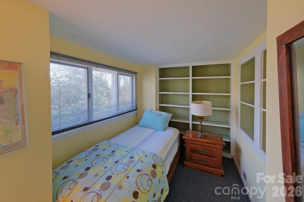 71 Norfolk Lane Laurel Park, NC 28739