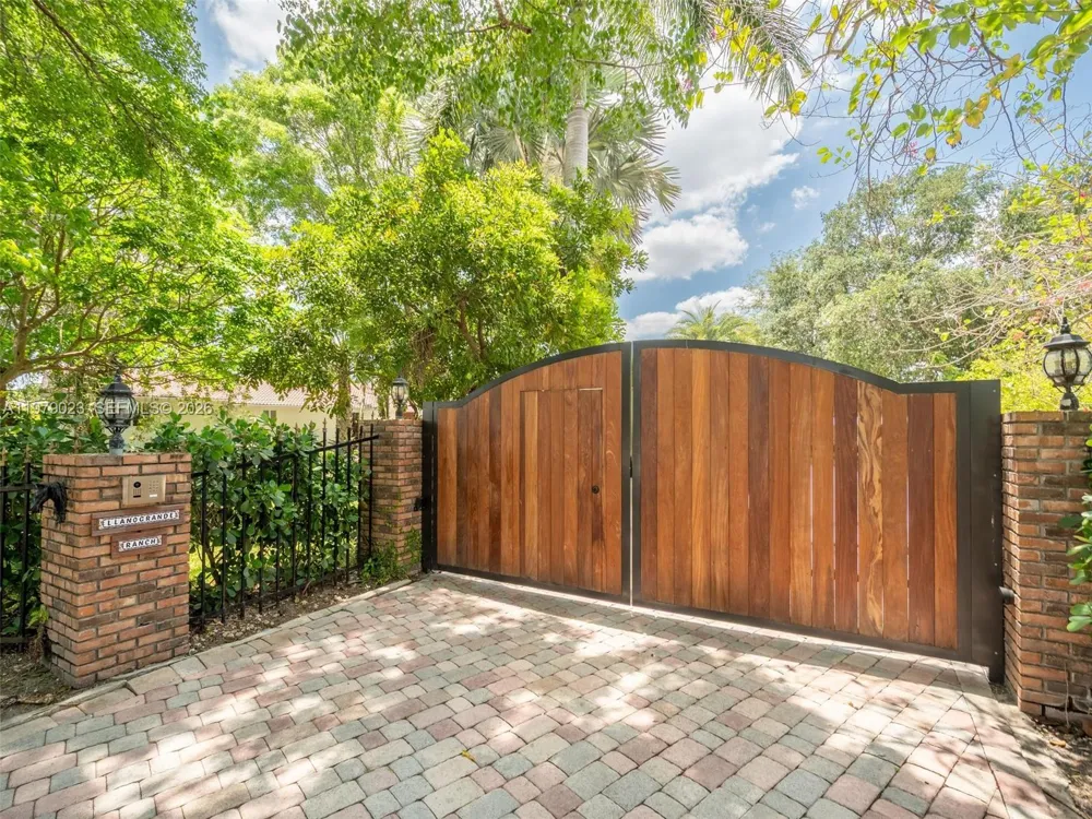 17220 SW 46th St Southwest Ranches, FL 33331