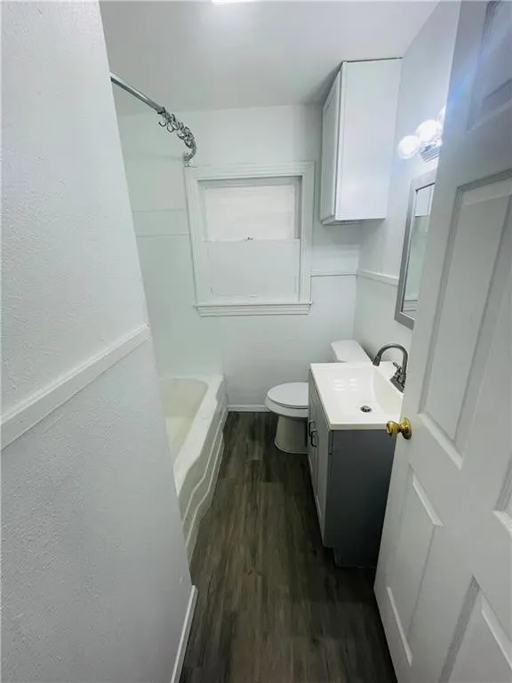 319 S Nueces Street Mathis, TX 78368