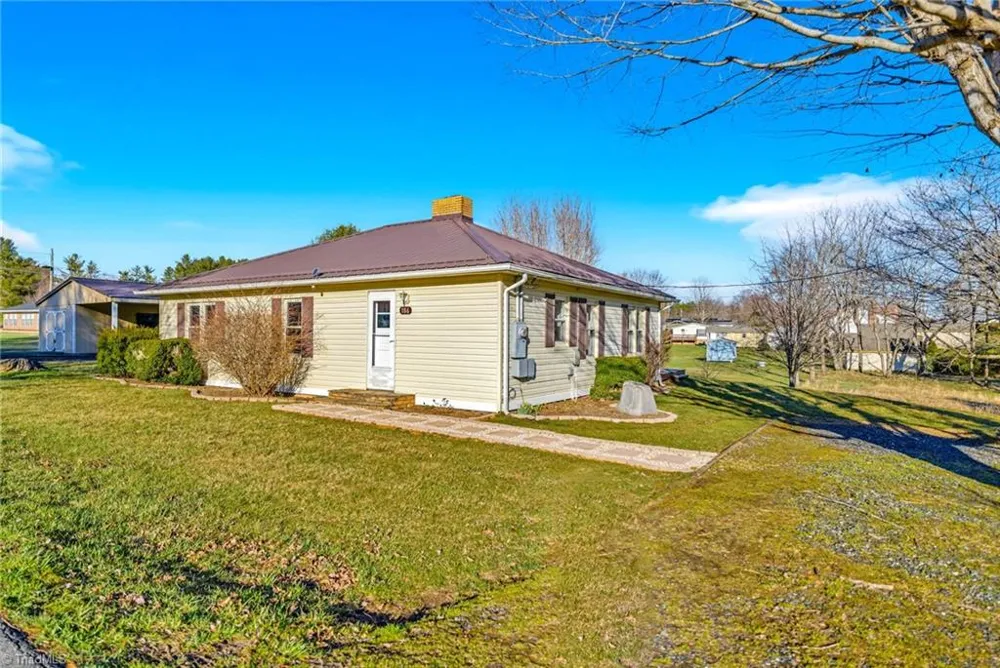 186 King Street West Jefferson, NC 28694