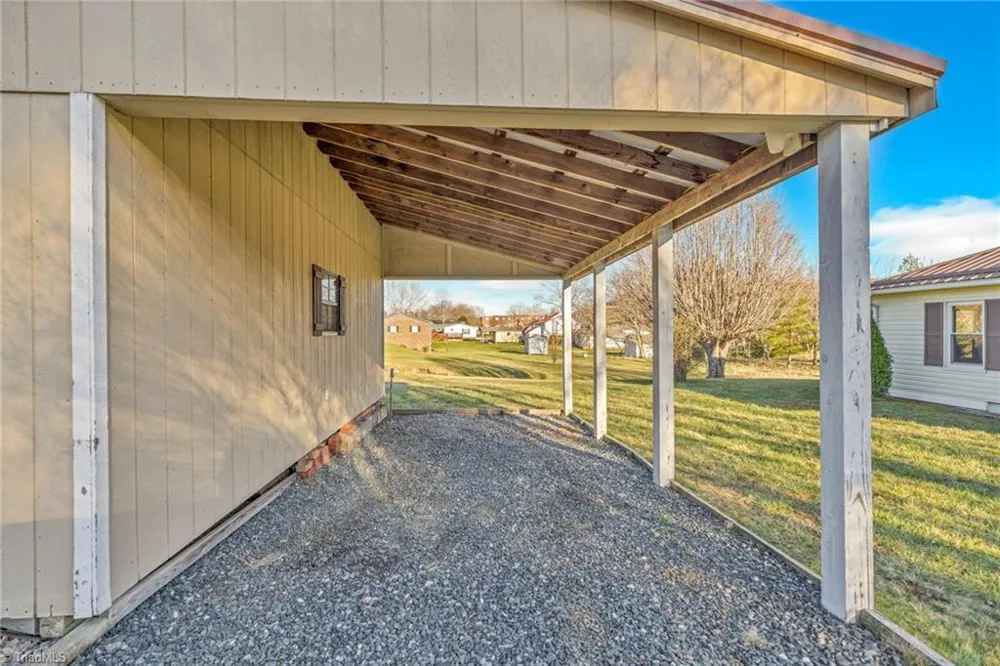 186 King Street West Jefferson, NC 28694