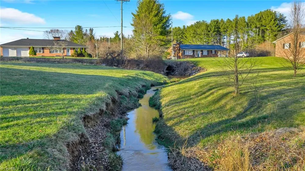 186 King Street West Jefferson, NC 28694