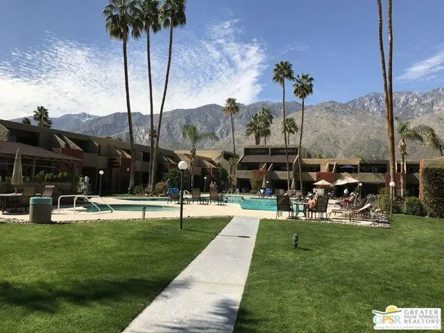 1655 E Palm Canyon Drive #812 Palm Springs, CA 92264