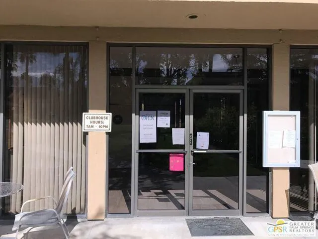 1655 E Palm Canyon Drive #812 Palm Springs, CA 92264
