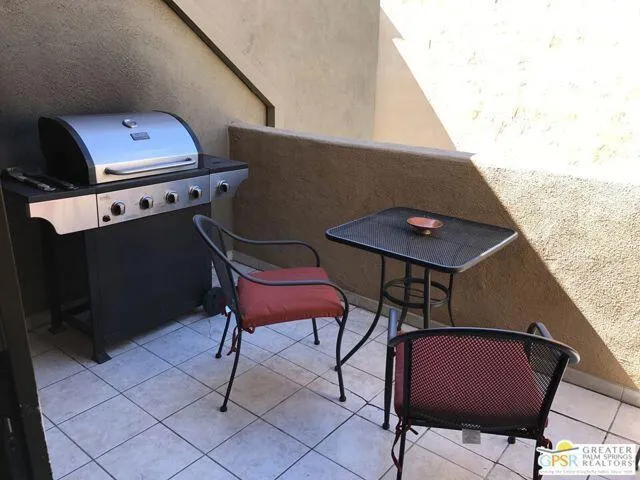 1655 E Palm Canyon Drive #812 Palm Springs, CA 92264