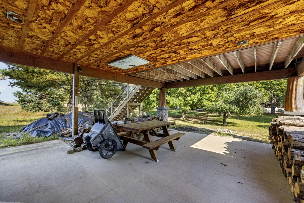 3494 W Wilk Highway Hawks, MI 49743