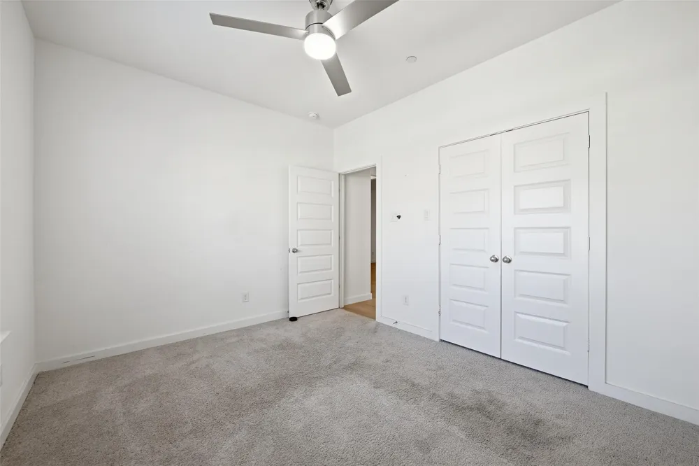 4705 Sunny Pathway Haltom City, TX 76117
