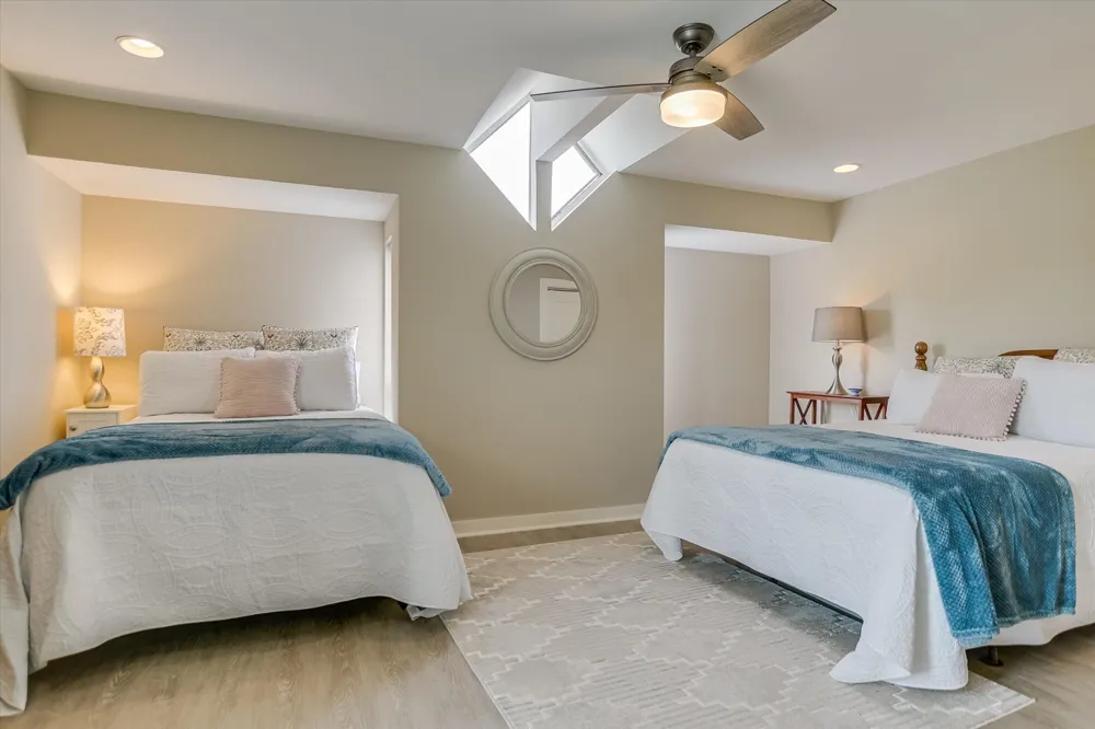 402 Lost Echo #8 Horseshoe Bay, TX 78657