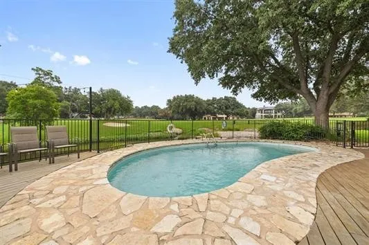 402 Lost Echo #8 Horseshoe Bay, TX 78657