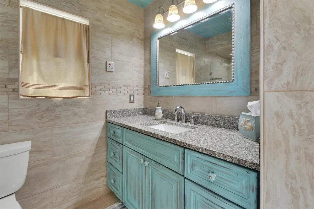 4611 GRAND AVENUE De Leon Springs, FL 32130