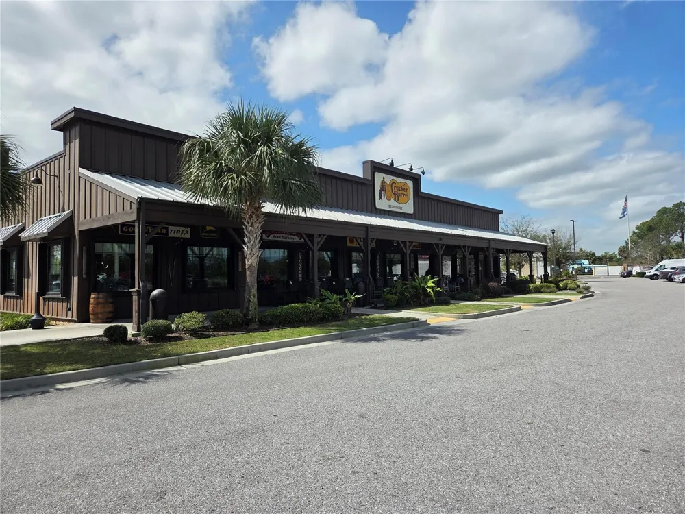 9236-9248,9234 OLD GIBSONTON DRIVE Gibsonton, FL 33534