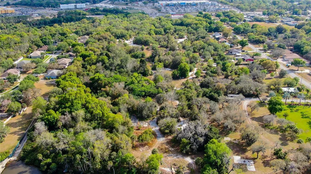 9236-9248,9234 OLD GIBSONTON DRIVE Gibsonton, FL 33534