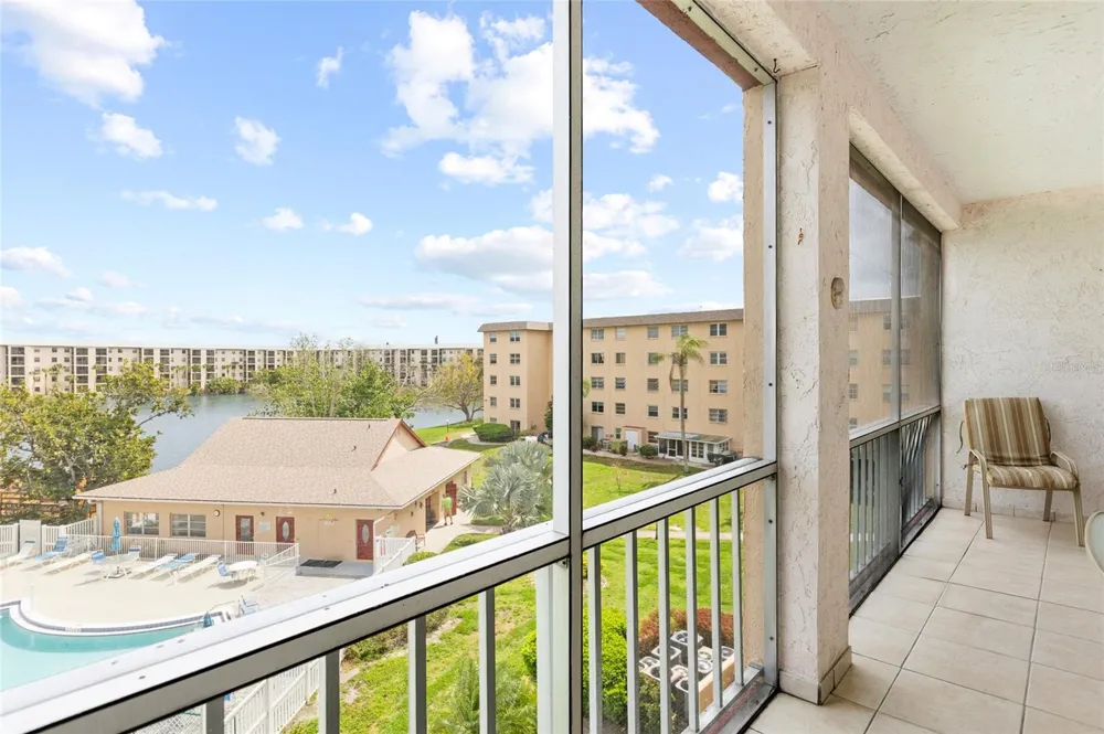 3959 LAKE BAYSHORE DRIVE #F 412 Bradenton, FL 34205