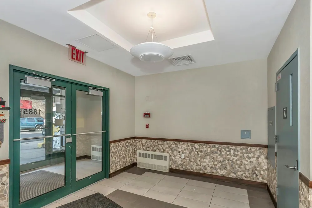 1885 Lexington Avenue #5B New York (Manhattan), NY 10035