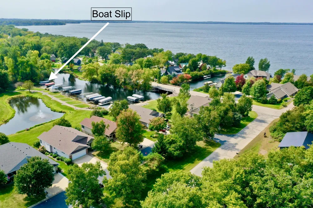 12989 134th Avenue NE Spicer, MN 56288