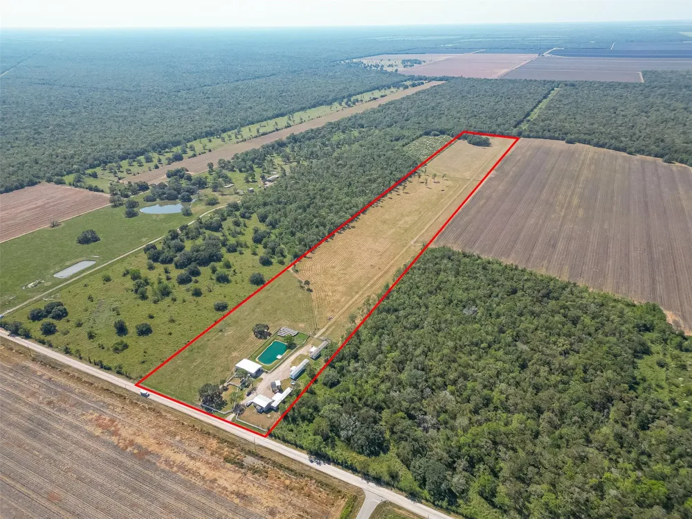 16631 Baker Cr 522 Road Guy, TX 77444