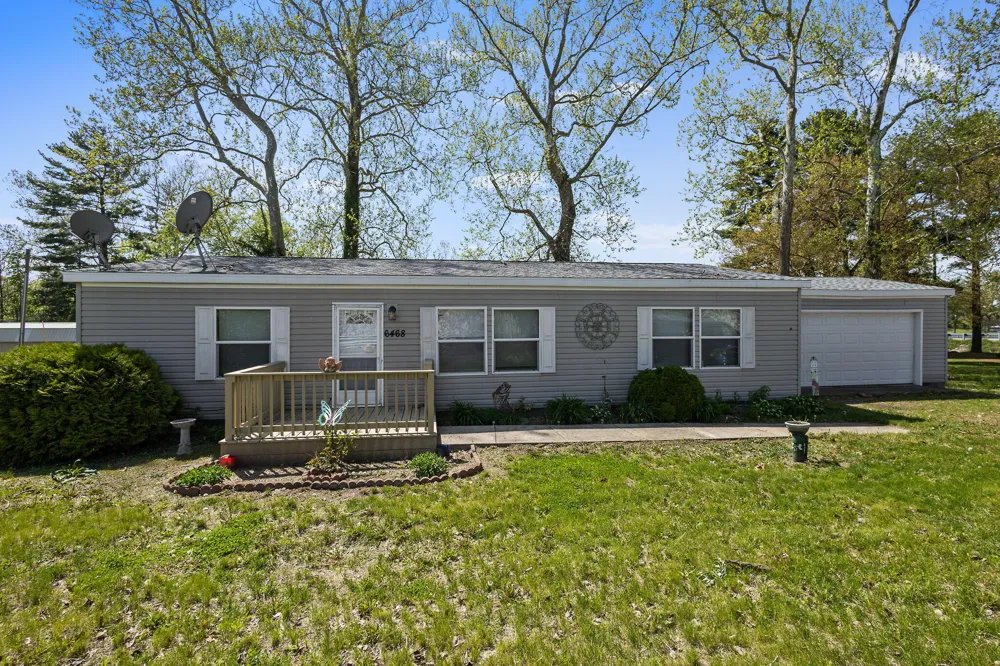 6468 Bedford Bay Court Monon, IN 47959