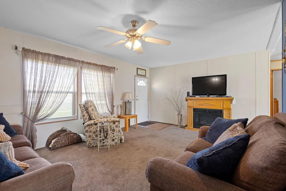 6468 Bedford Bay Court Monon, IN 47959