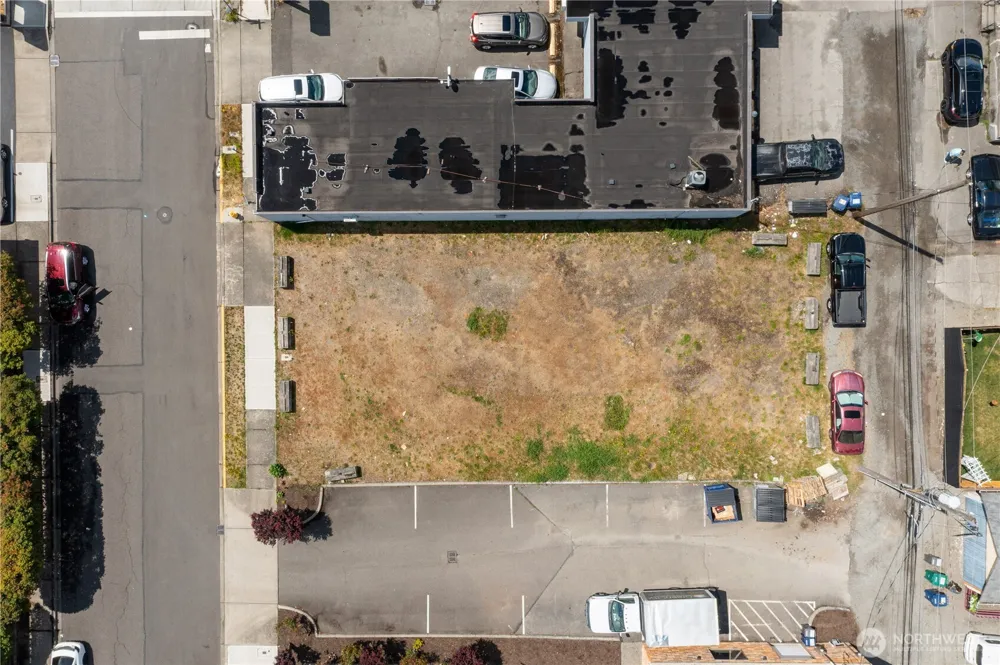 3073 3rd Street NE Auburn, WA 98002