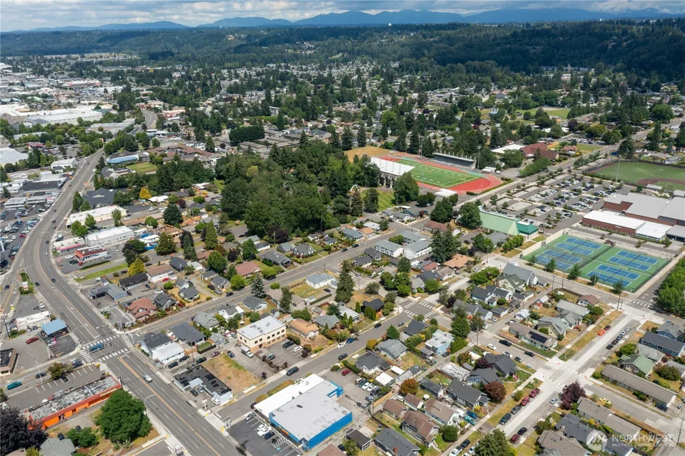 3073 3rd Street NE Auburn, WA 98002