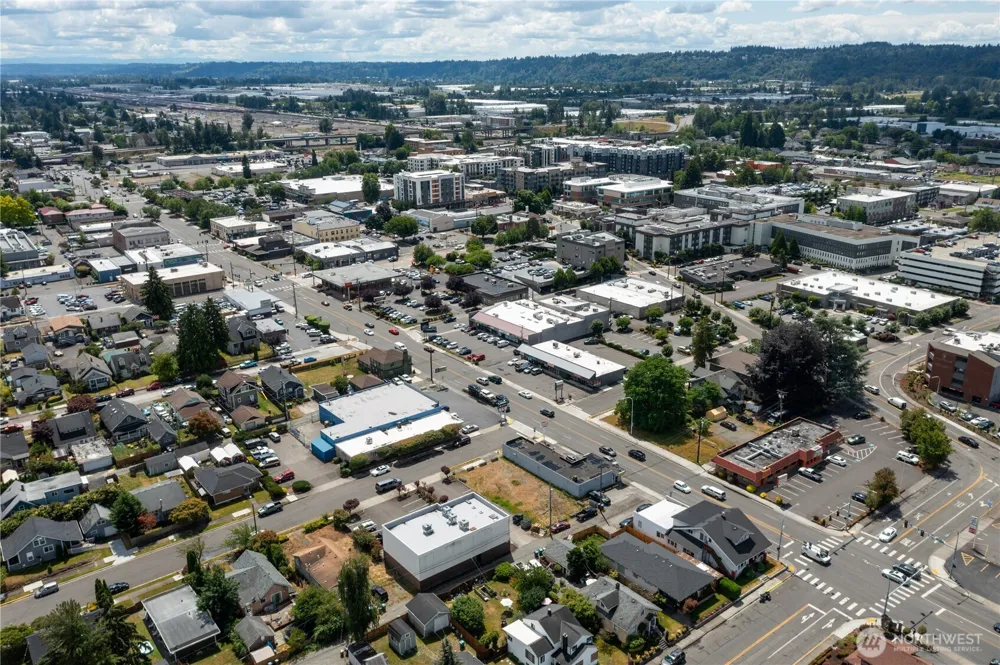 3073 3rd Street NE Auburn, WA 98002