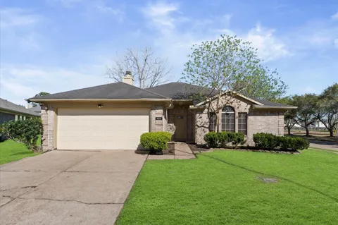 4511 Hunter Green Court