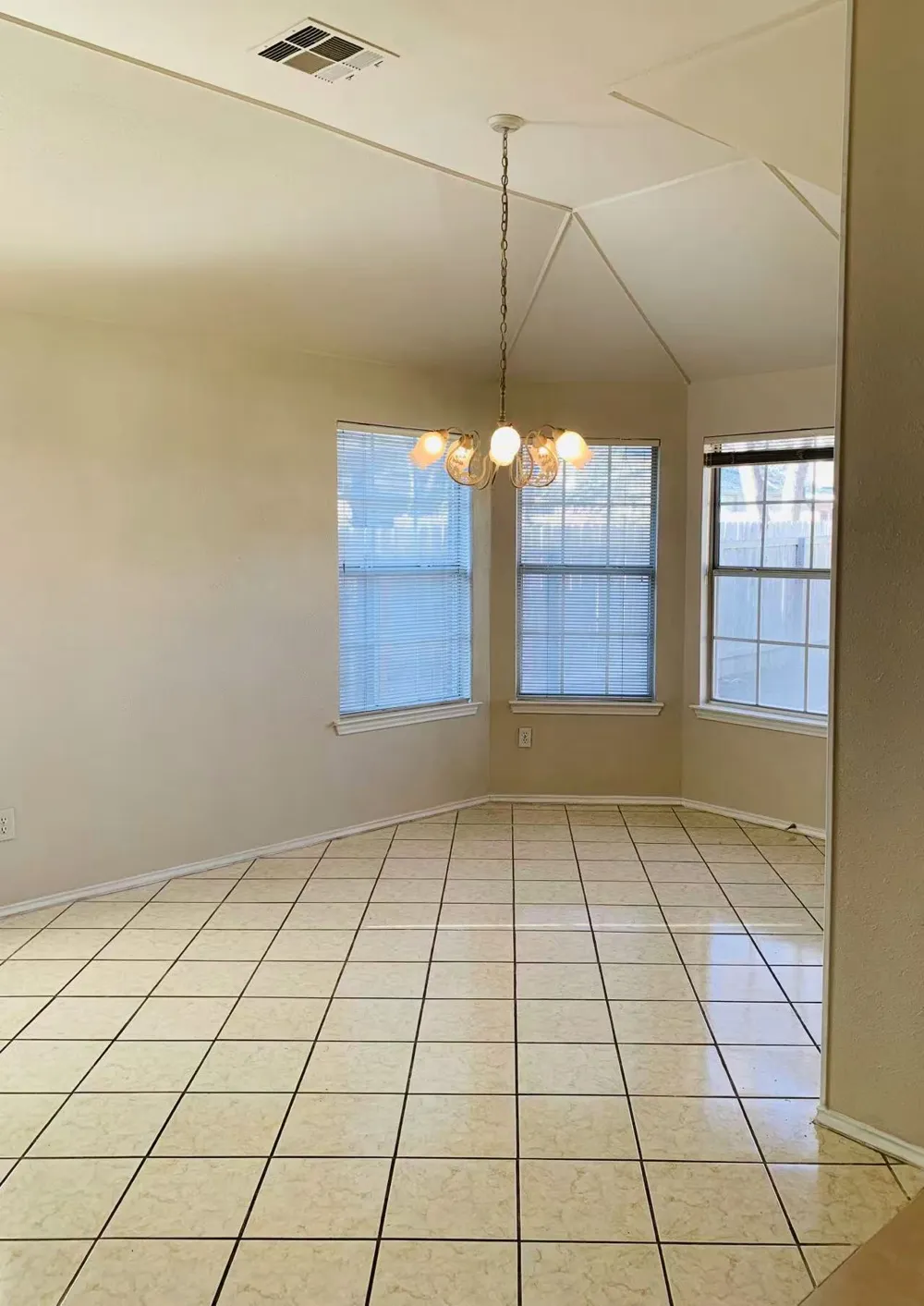 1114 Blue Fox Drive Austin, TX 78753