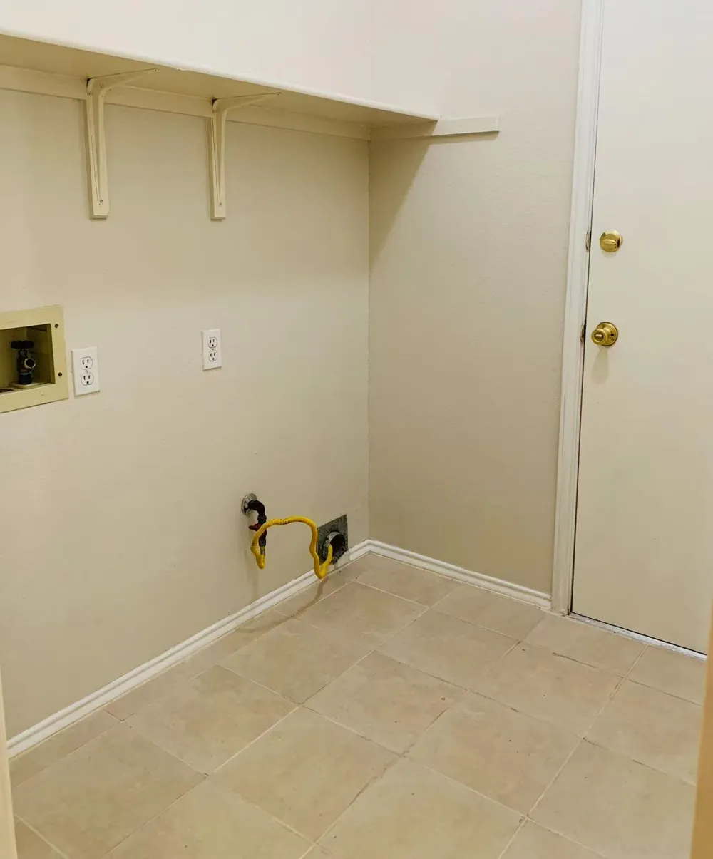 1114 Blue Fox Drive Austin, TX 78753