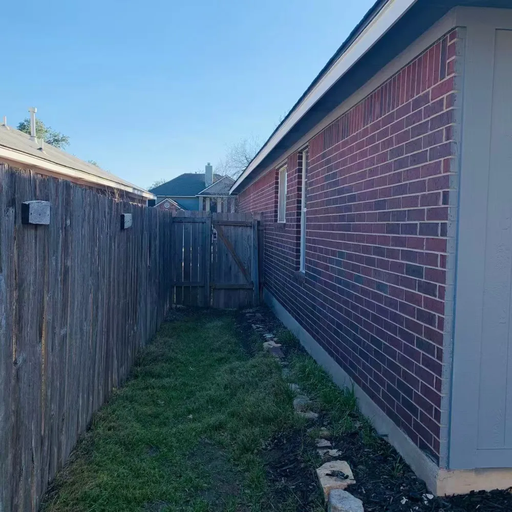 1114 Blue Fox Drive Austin, TX 78753