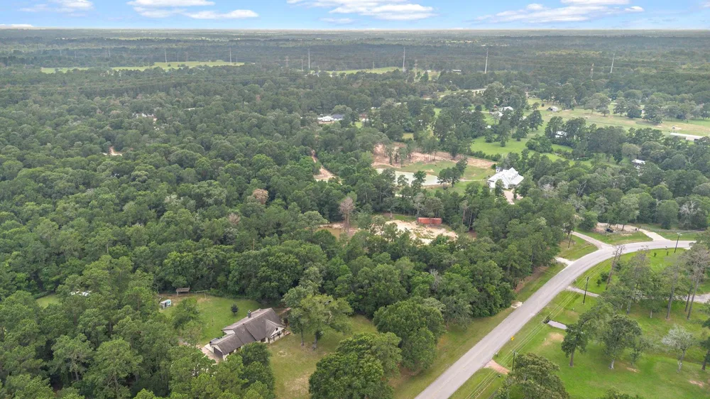 28171 Joseph Road Hockley, TX 77447