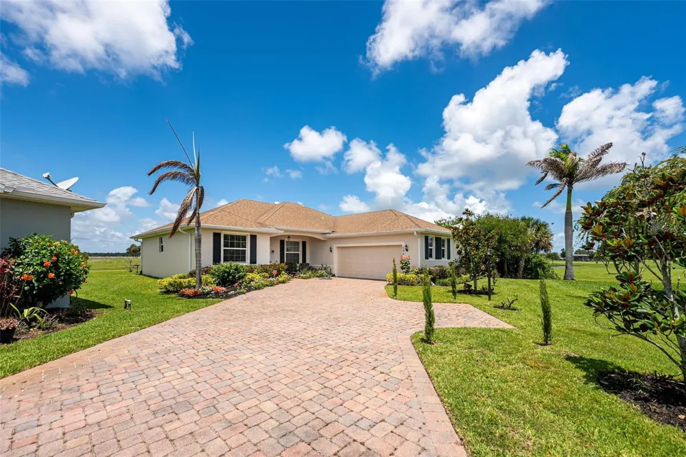 598 GOSSAMER WING WAY Sebastian, FL 32958