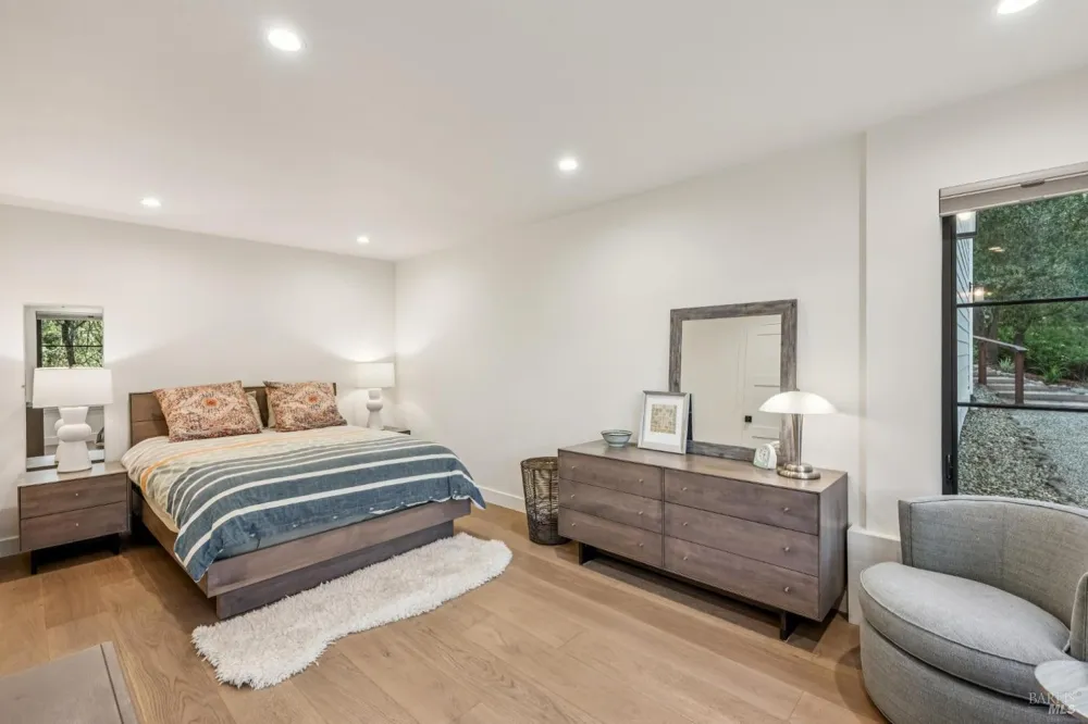 1143 Hill Road Glen Ellen, CA 95442