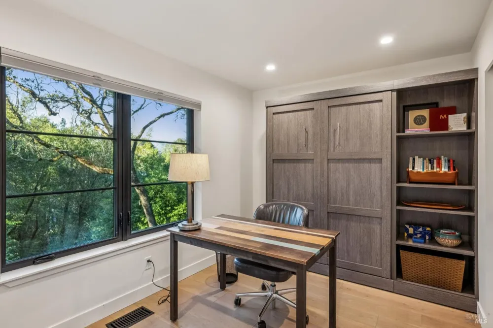 1143 Hill Road Glen Ellen, CA 95442