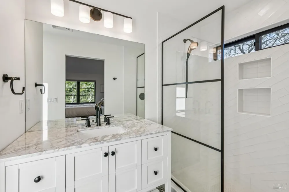 1143 Hill Road Glen Ellen, CA 95442