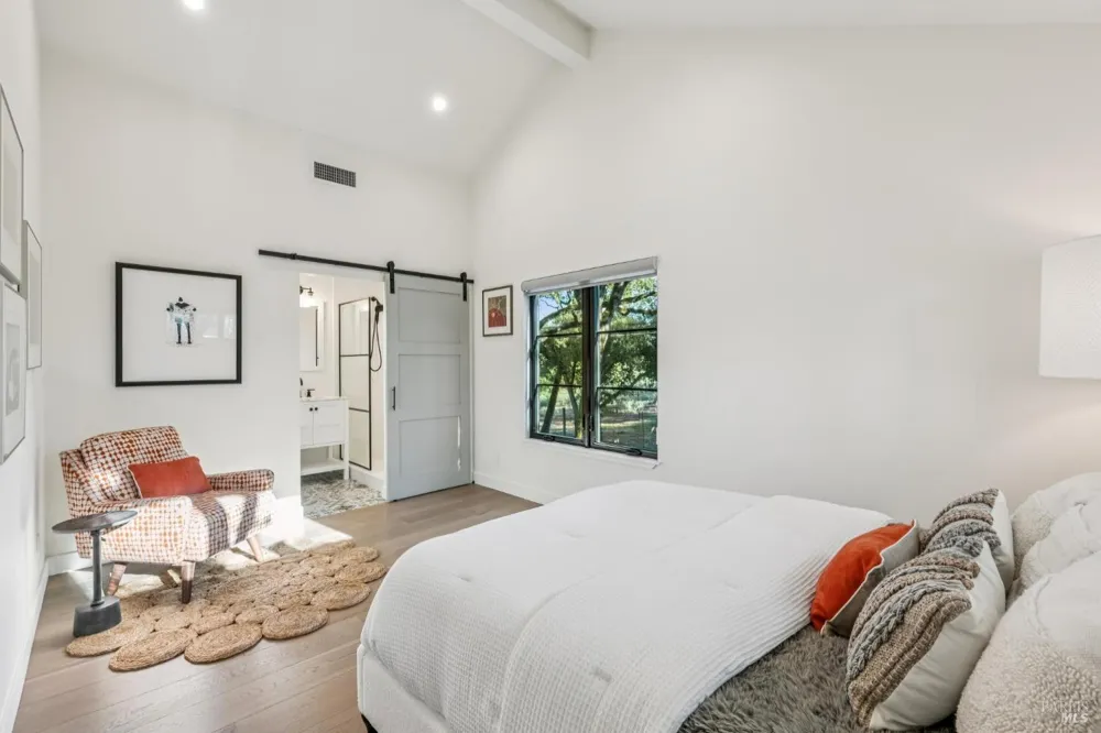 1143 Hill Road Glen Ellen, CA 95442