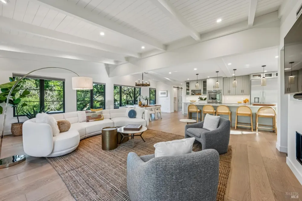 1143 Hill Road Glen Ellen, CA 95442