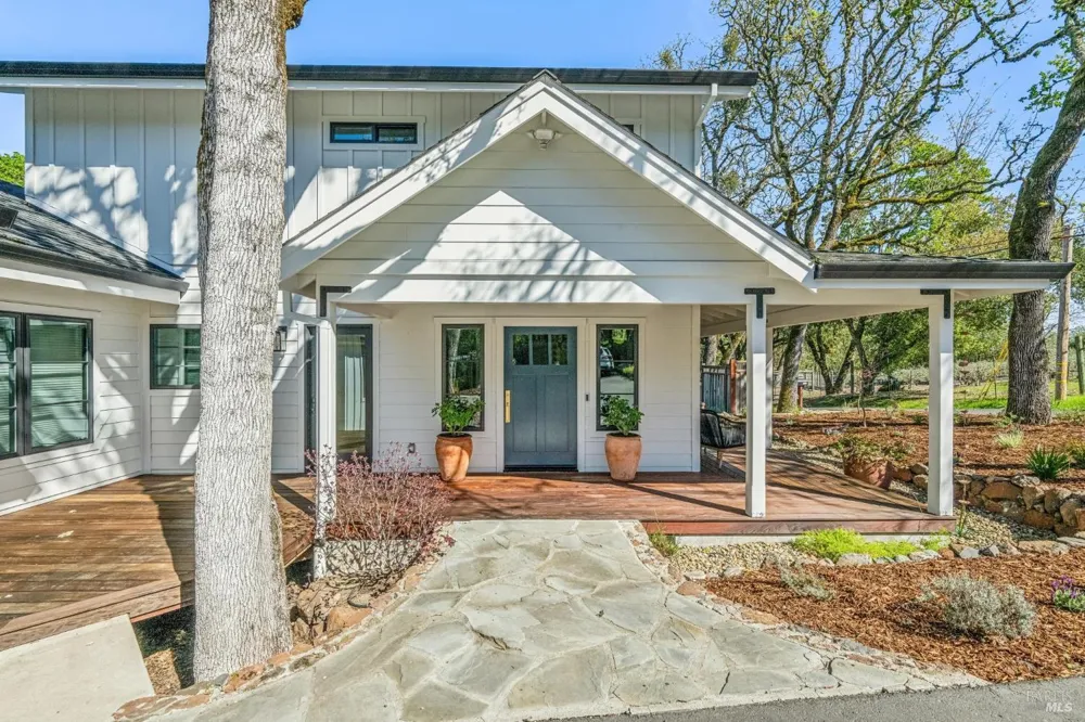 1143 Hill Road Glen Ellen, CA 95442