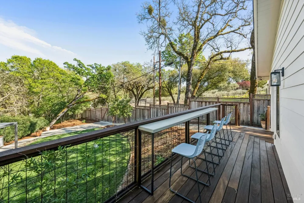 1143 Hill Road Glen Ellen, CA 95442