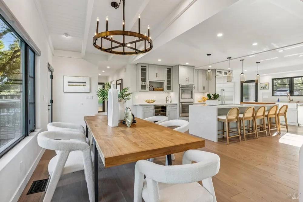 1143 Hill Road Glen Ellen, CA 95442