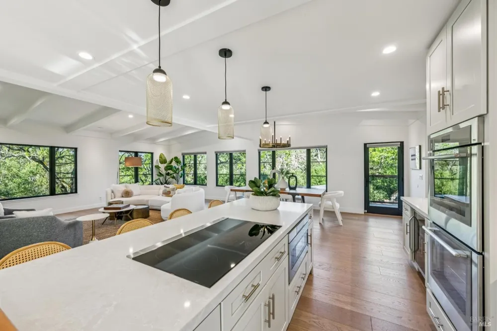 1143 Hill Road Glen Ellen, CA 95442
