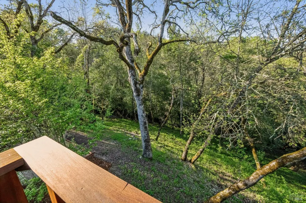 1143 Hill Road Glen Ellen, CA 95442