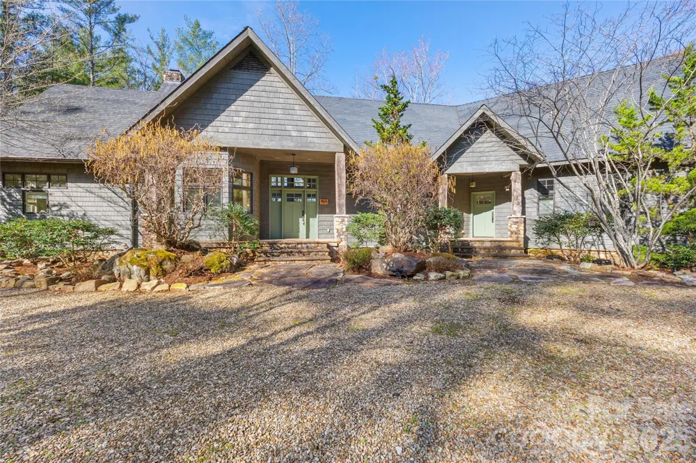 2186 Long Rifle Ridge Road Nebo, NC 28761