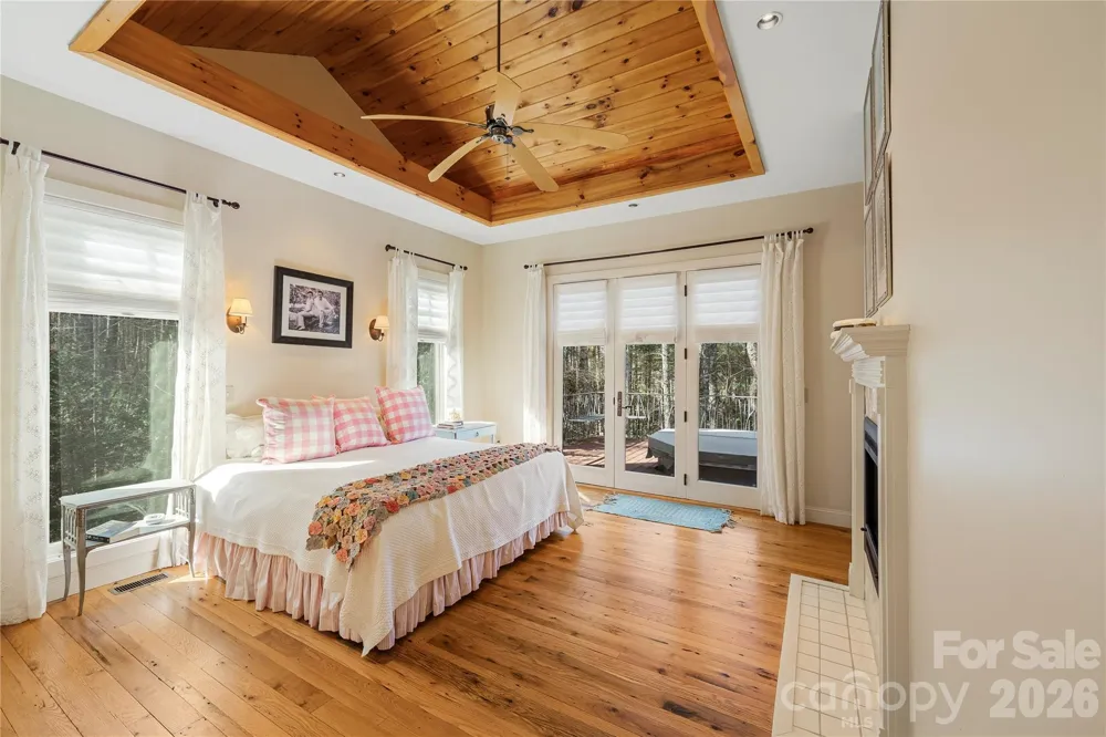 2186 Long Rifle Ridge Road Nebo, NC 28761