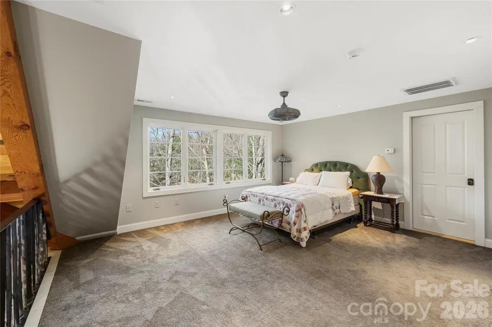 2186 Long Rifle Ridge Road Nebo, NC 28761