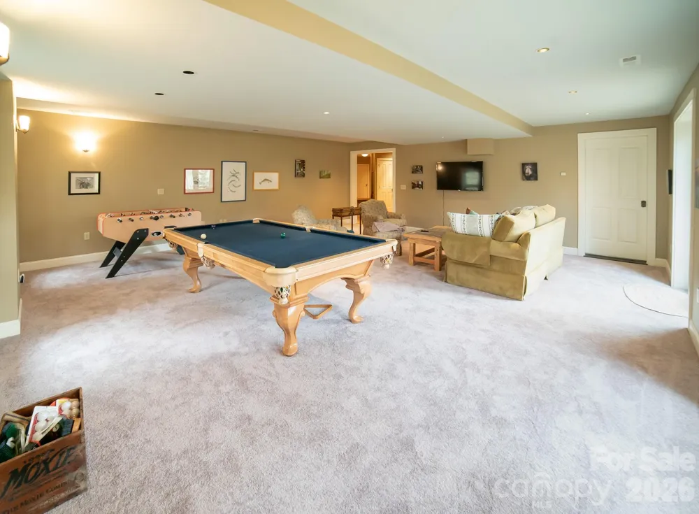 2186 Long Rifle Ridge Road Nebo, NC 28761