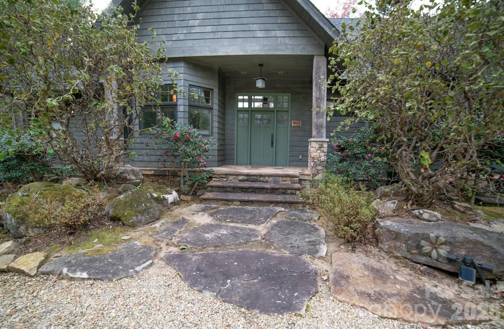 2186 Long Rifle Ridge Road Nebo, NC 28761
