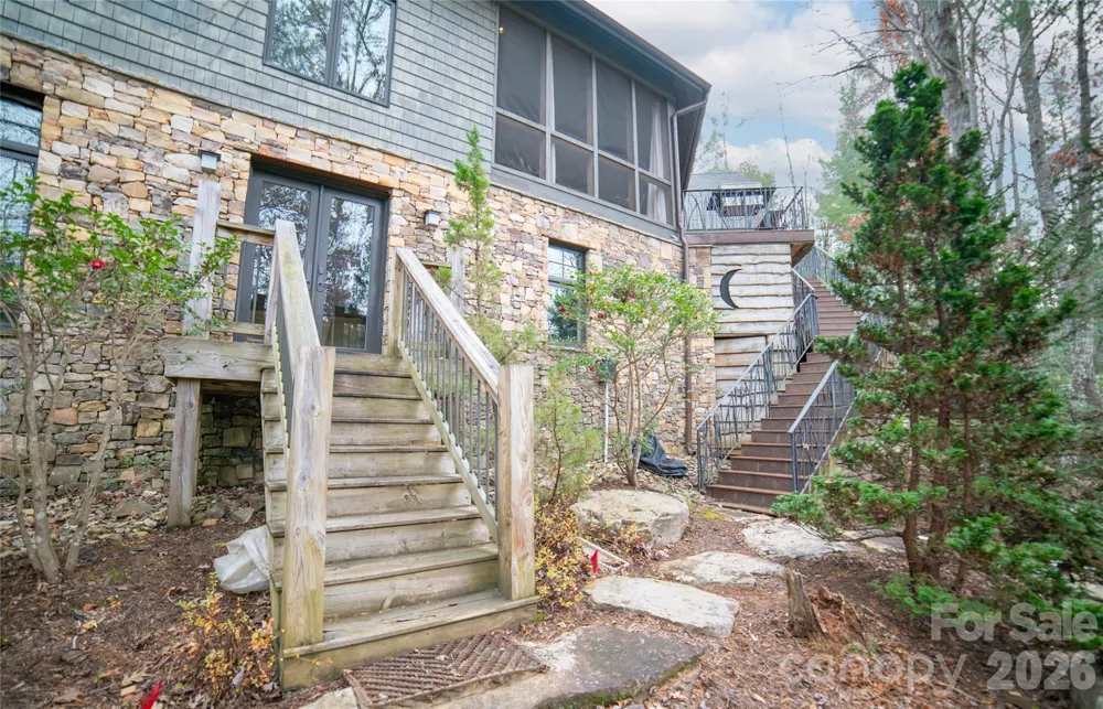 2186 Long Rifle Ridge Road Nebo, NC 28761
