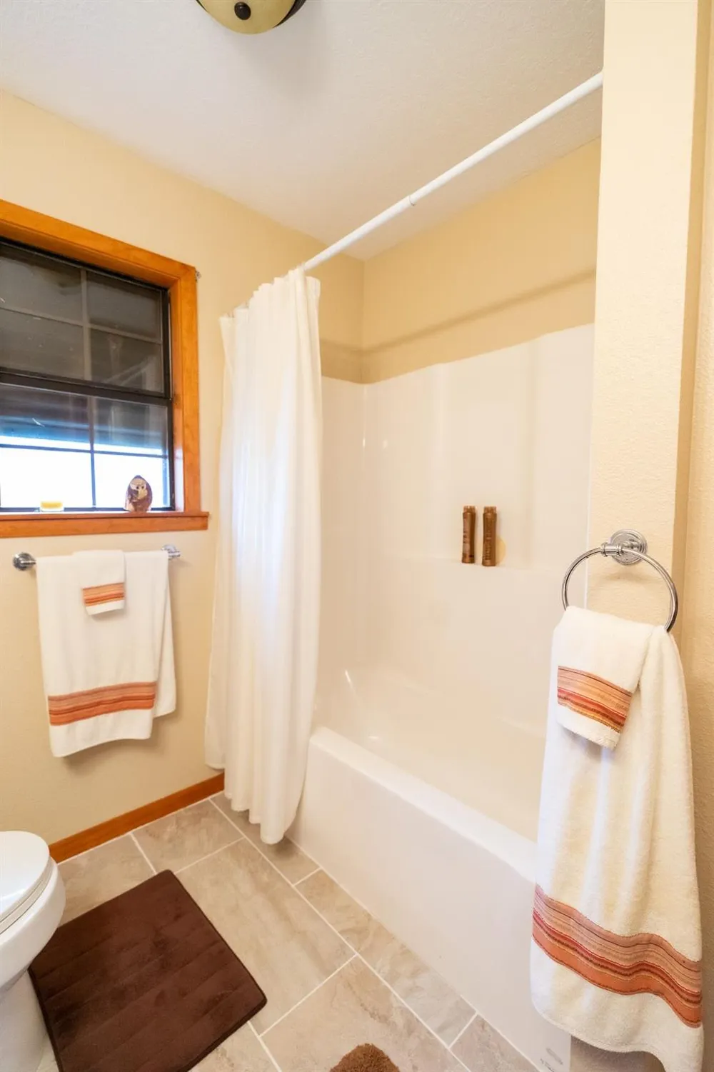1417 8th Street Dickinson, TX 77539