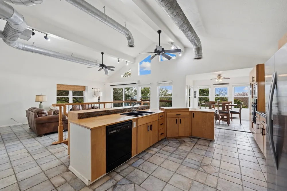 315 Scenic Loop Canyon Lake, TX 78133