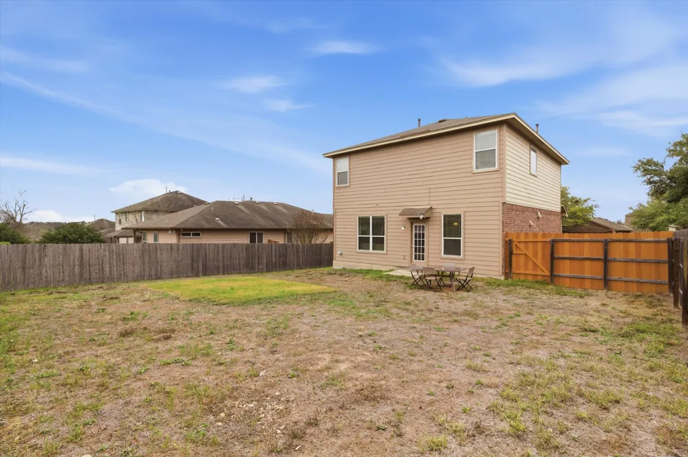 359 Bloomsbury Drive Kyle, TX 78640
